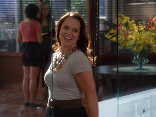 Kate Levering image