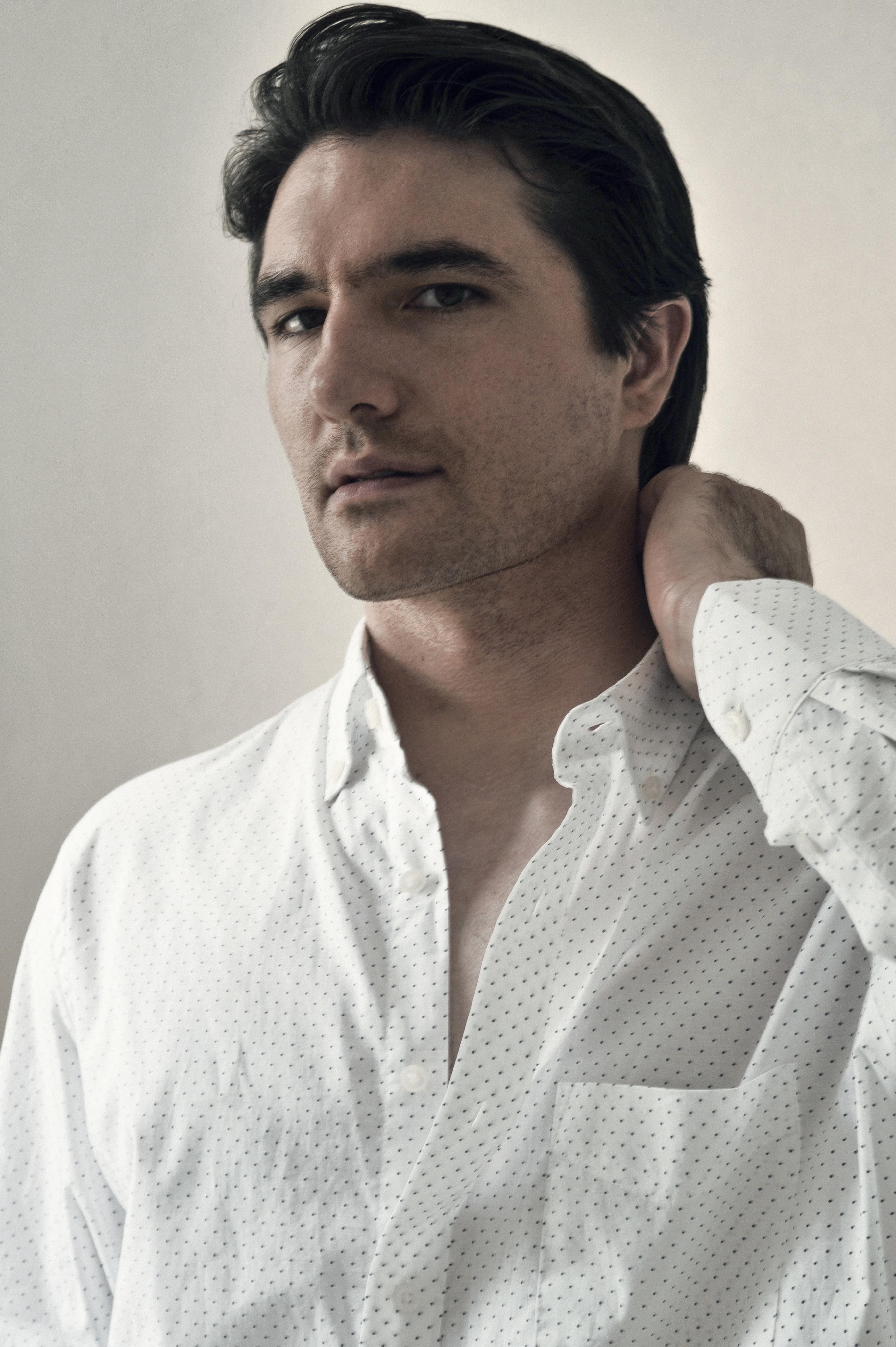 Dustin Teuber image
