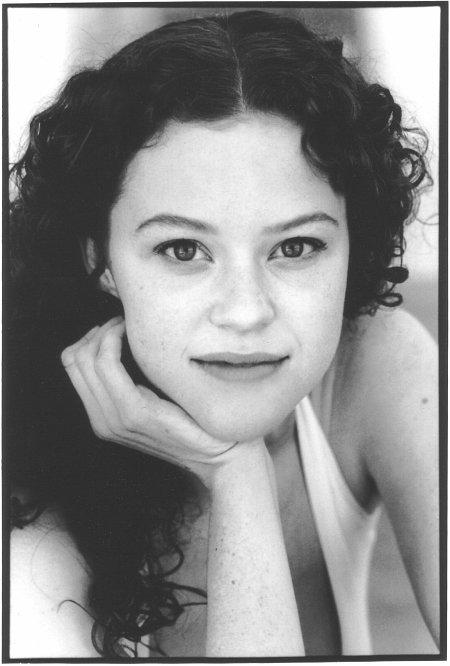 Taylor Roberts image