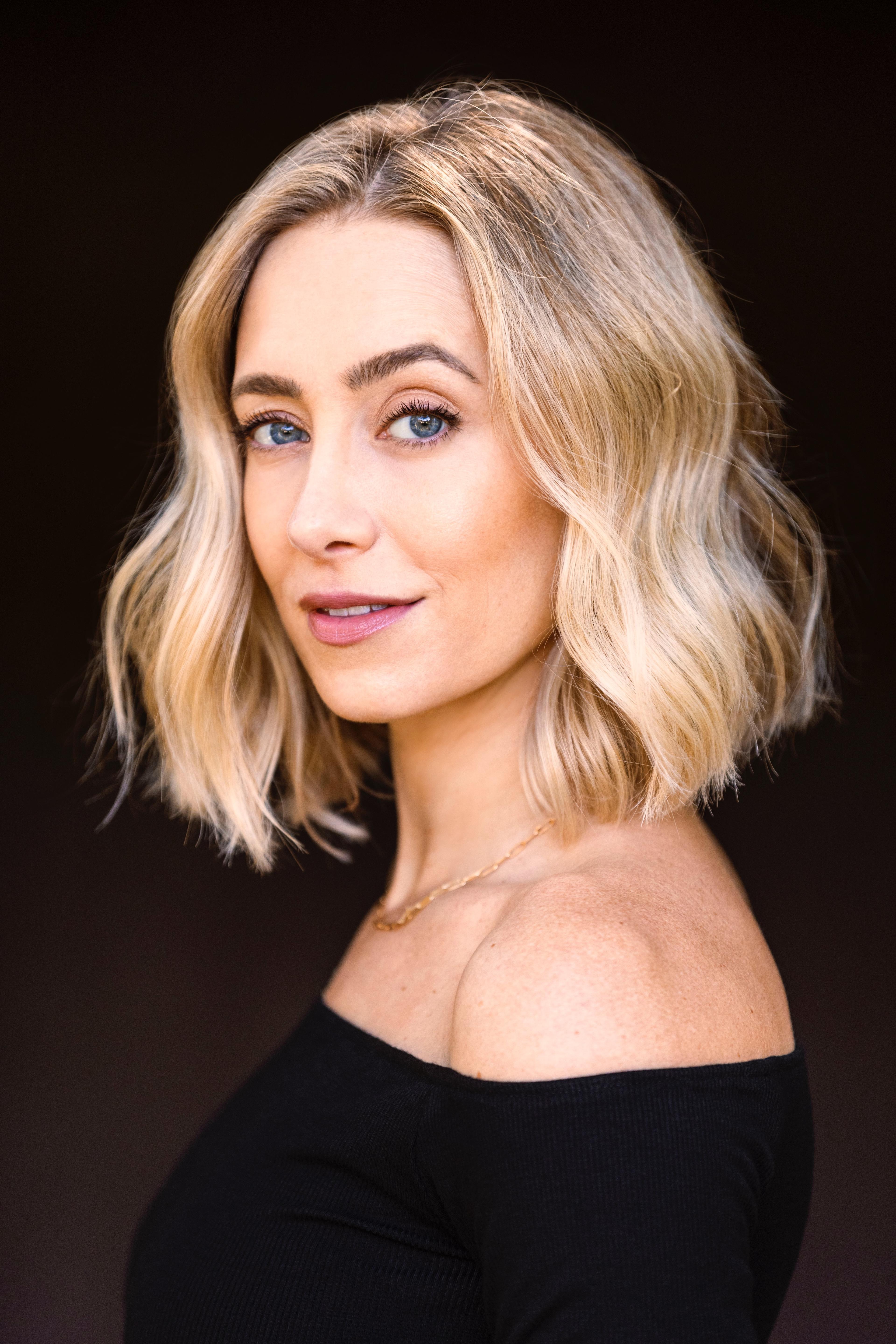 Kelsey Crane image