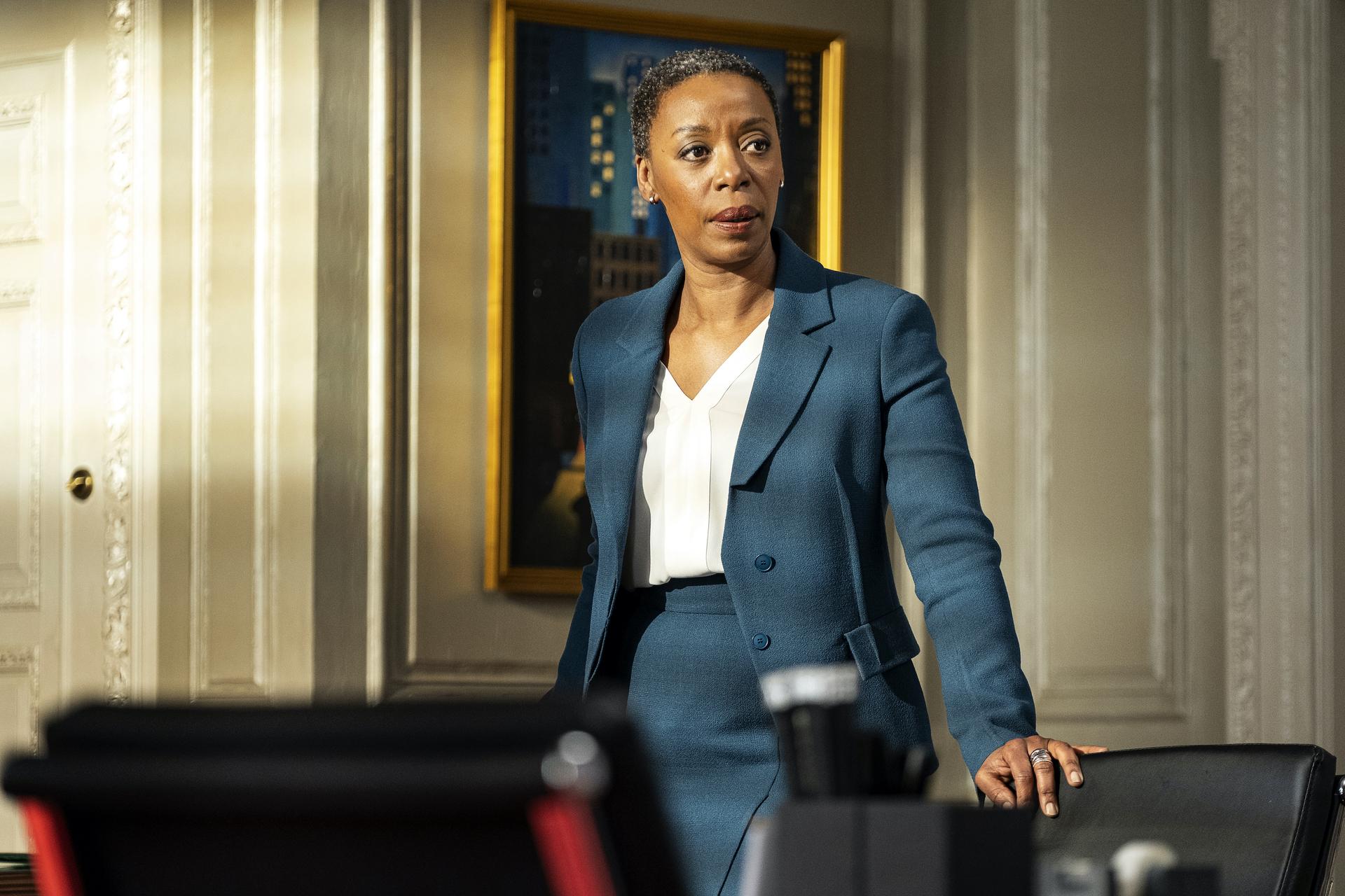 Noma Dumezweni image