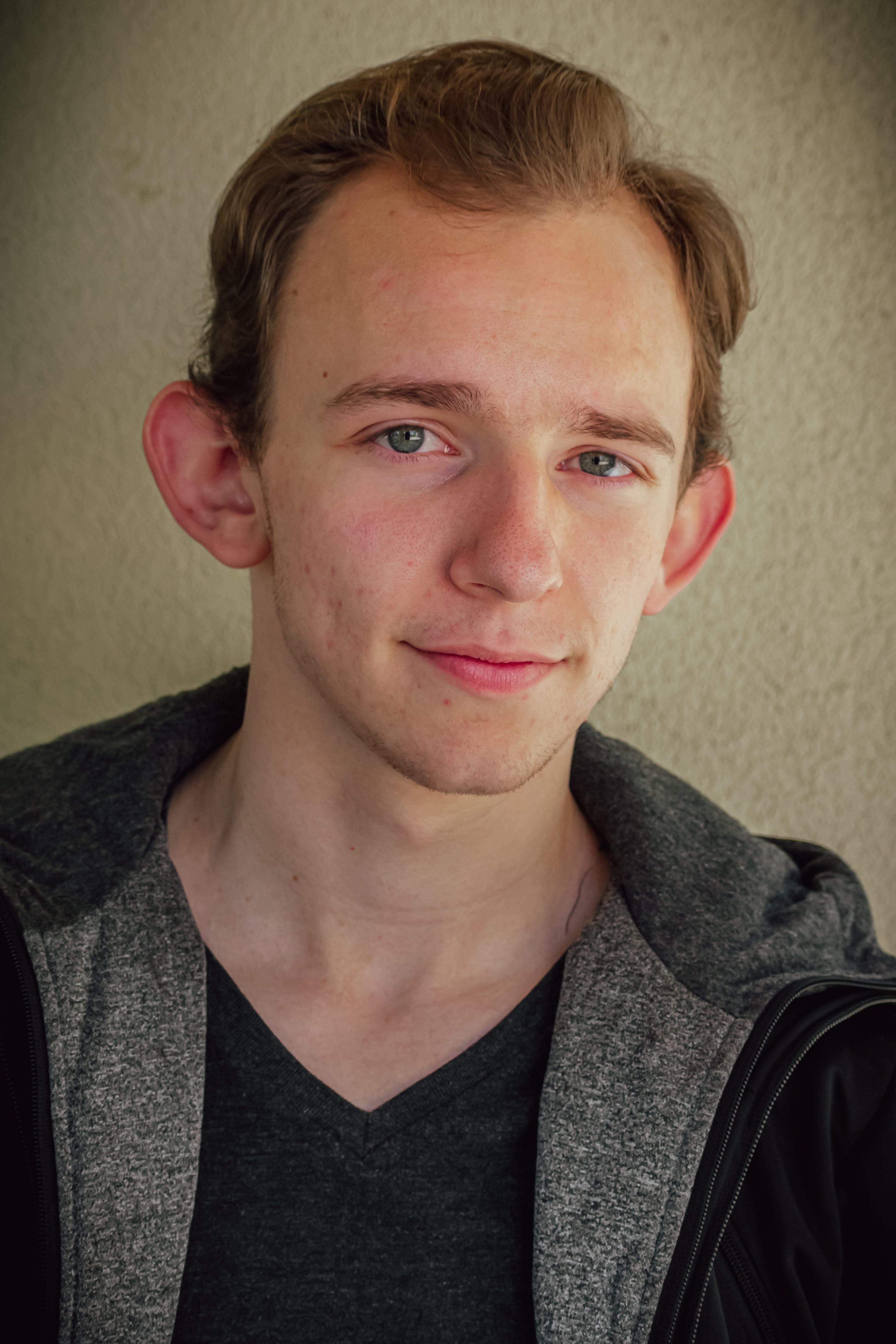 Nicholas Haren image