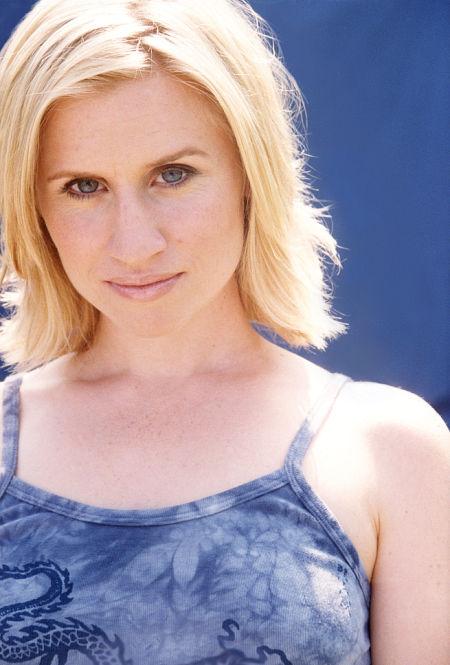 Claire Mills image