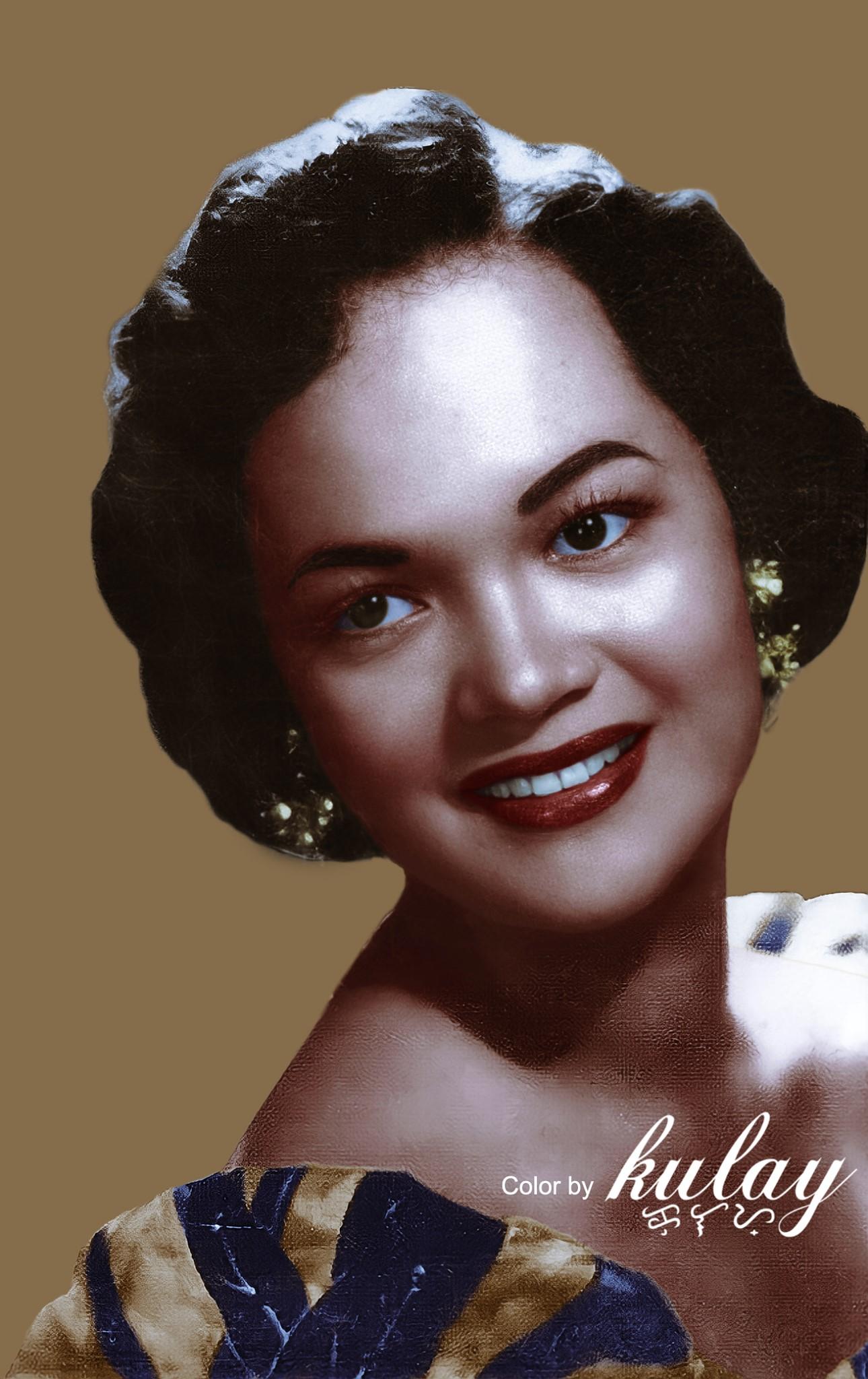 Sylvia La Torre image