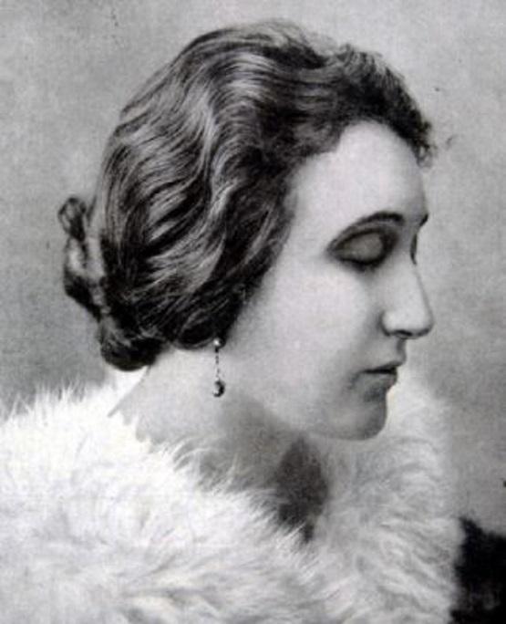 Léontine Massart image