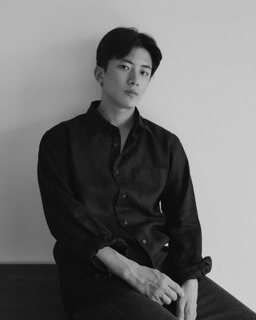 Kim Shin-bi image