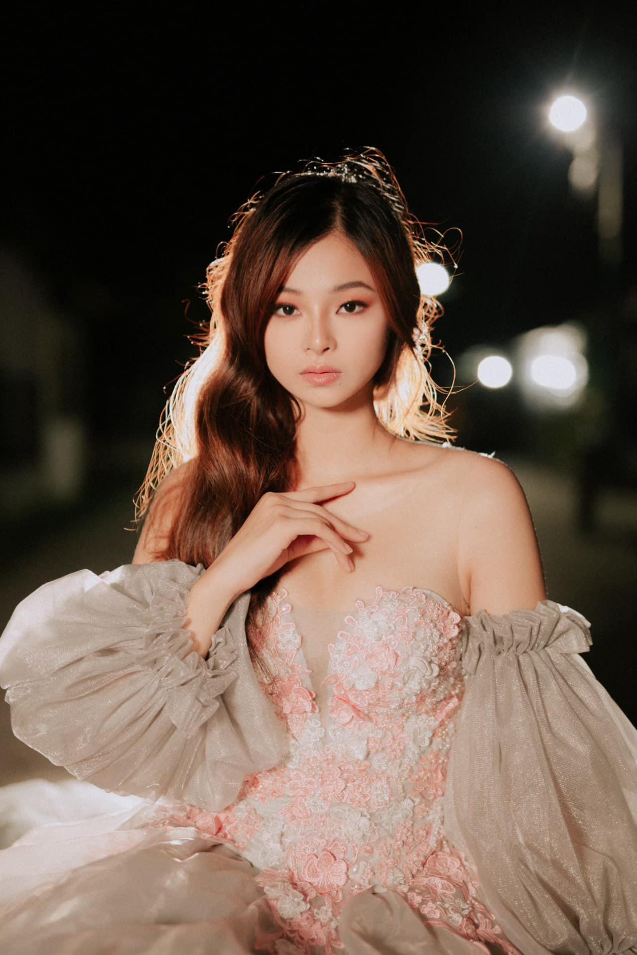 Angeli Khang image