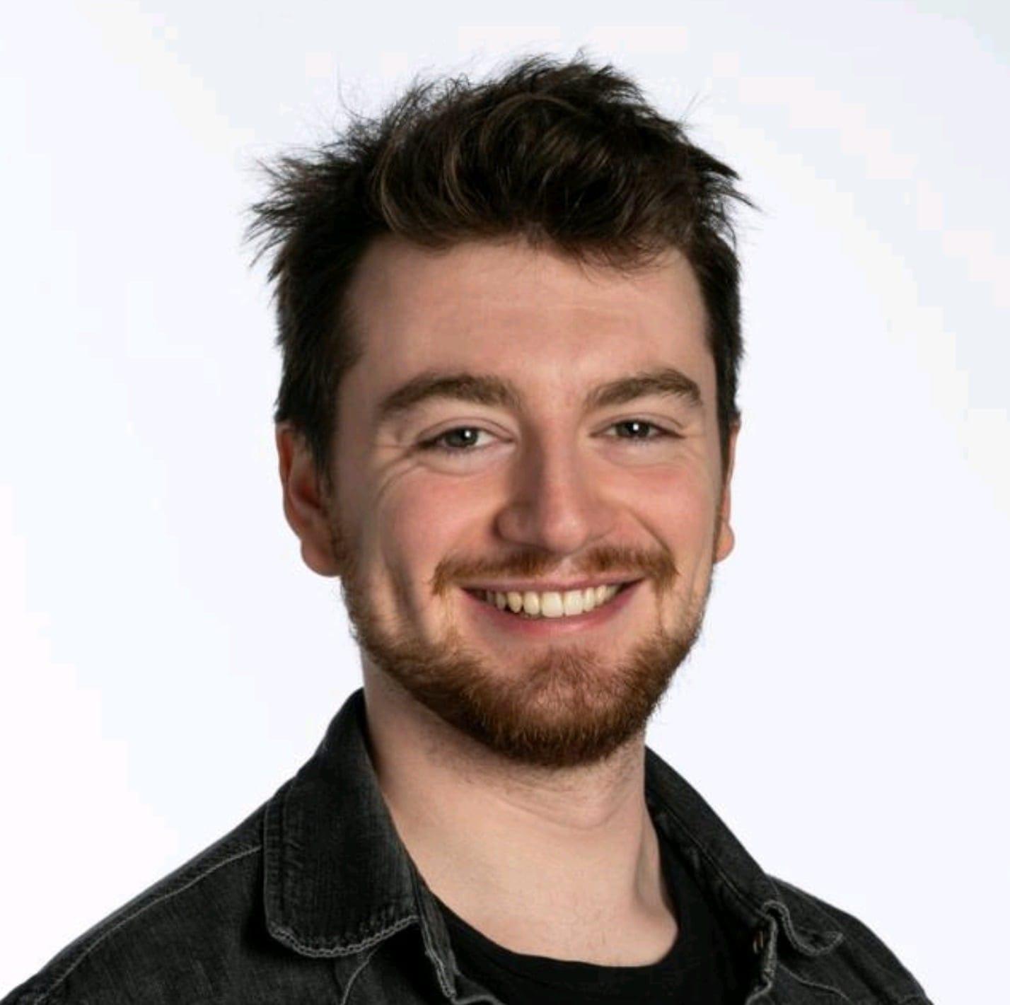 Daniel Sullivan image