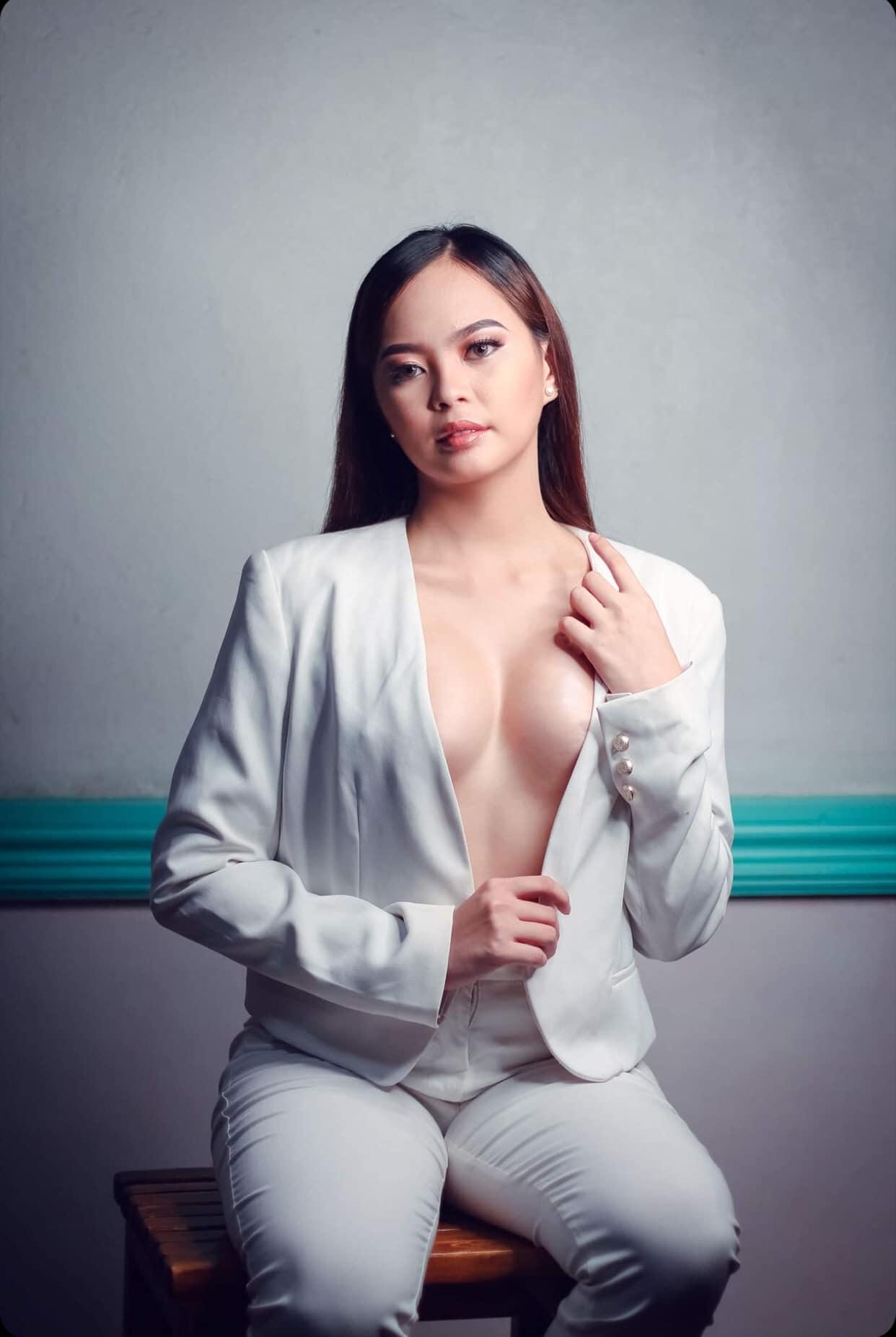 Stephanie Raz image