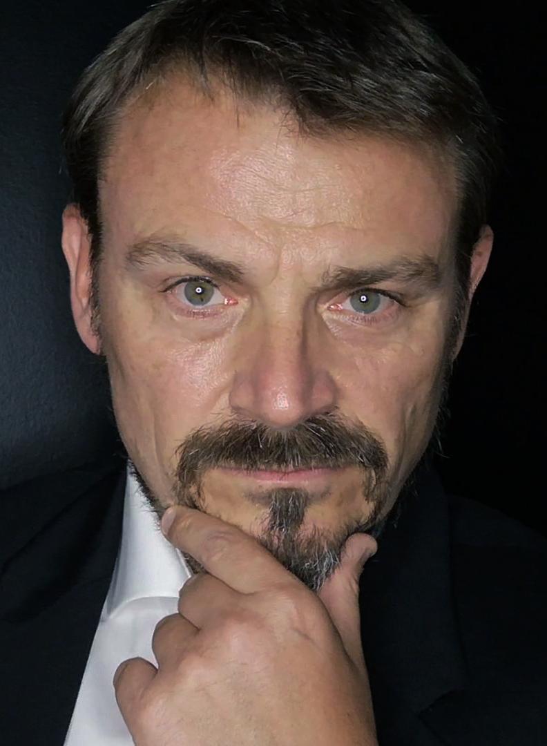 Kim Sønderholm image