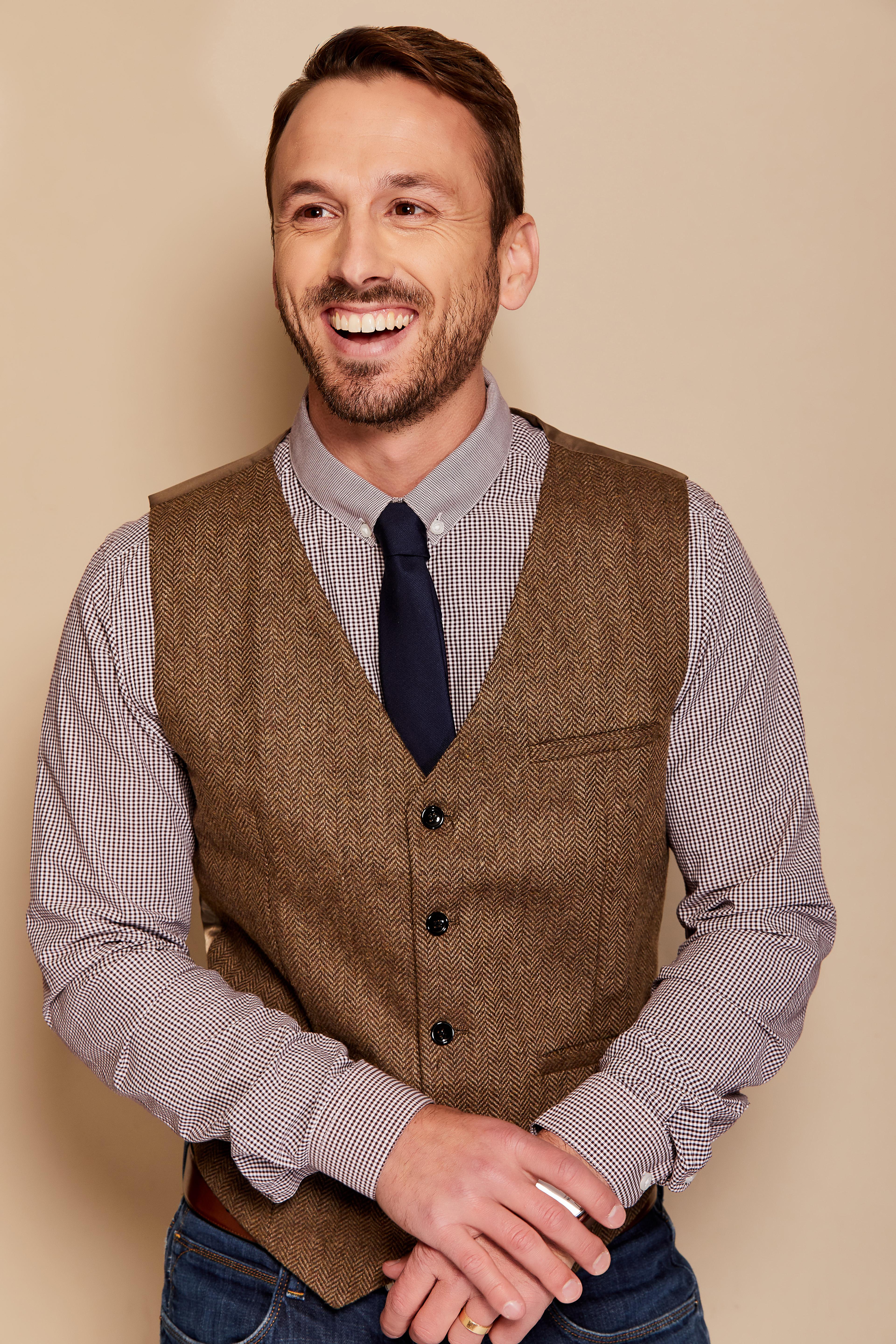 Adam McArthur image