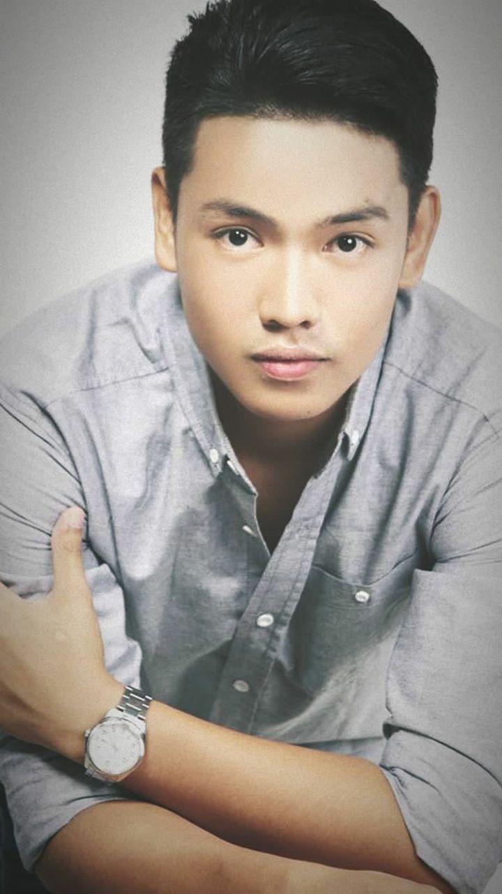 Calvin Reyes image