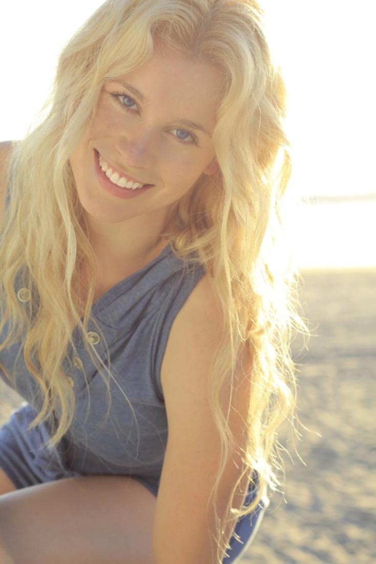 Tarah Paige image