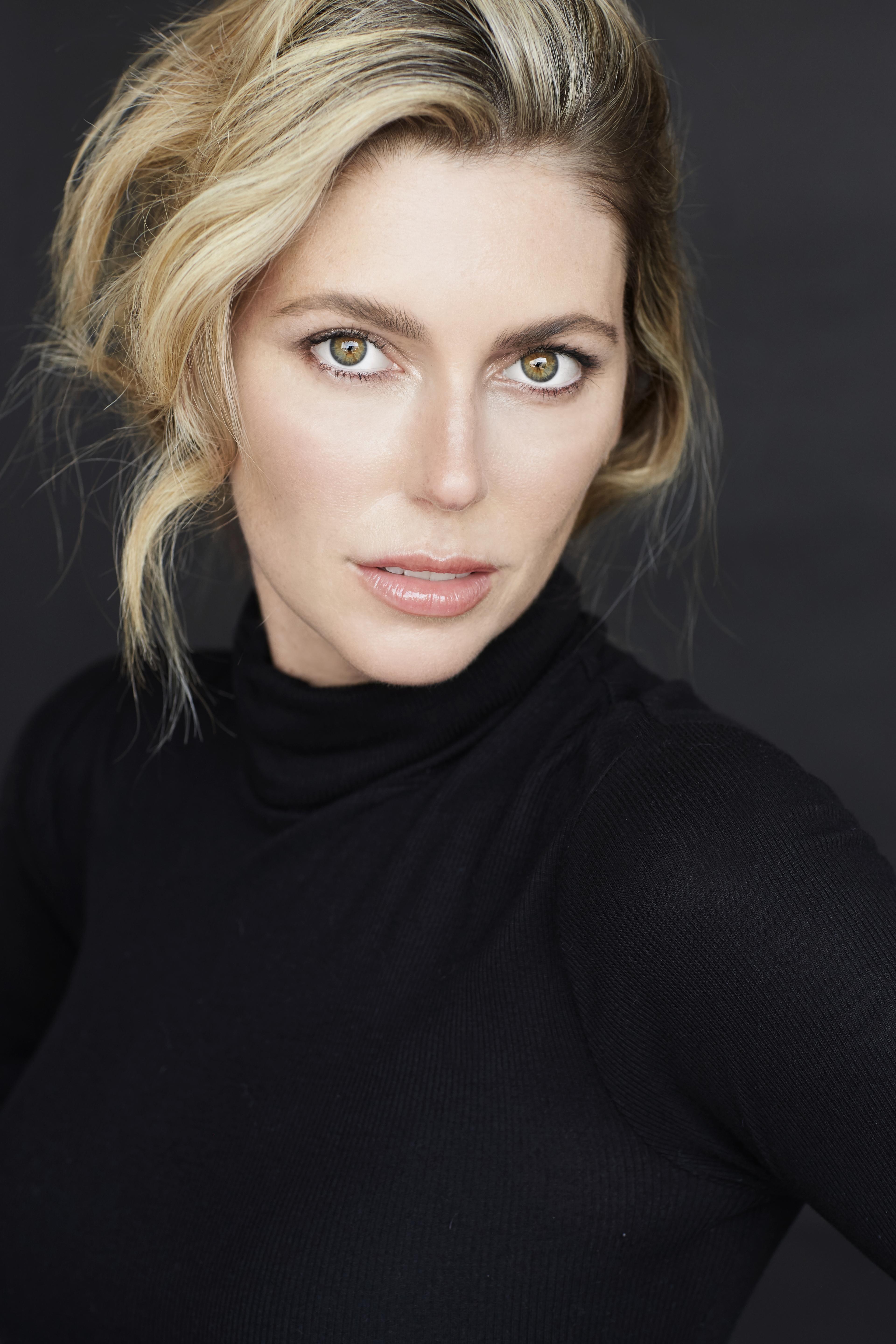 Diora Baird image