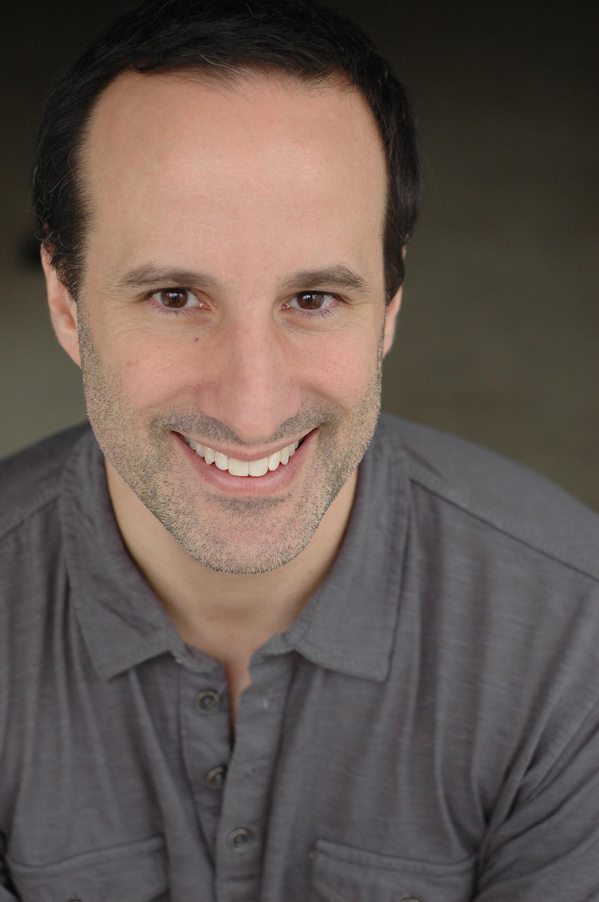 Dan Triandiflou image