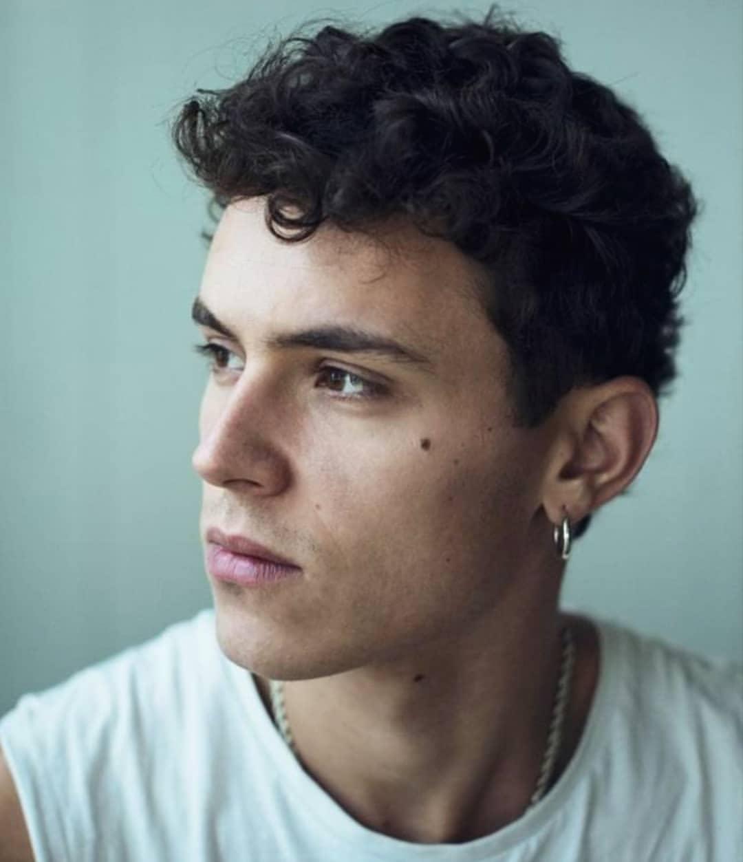 Arón Piper image