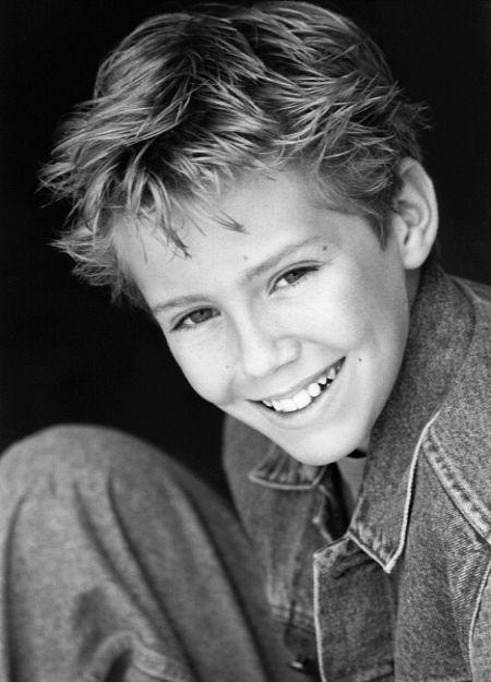 Bobby Sharpe image