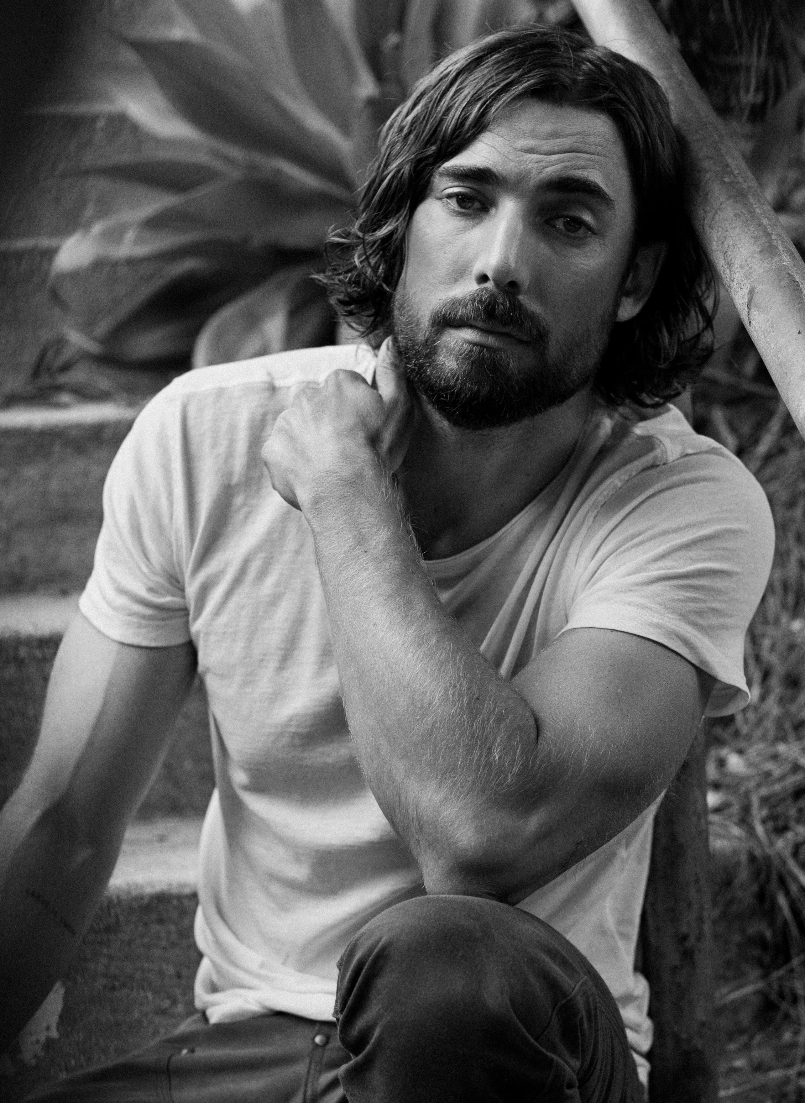 Dustin Milligan image