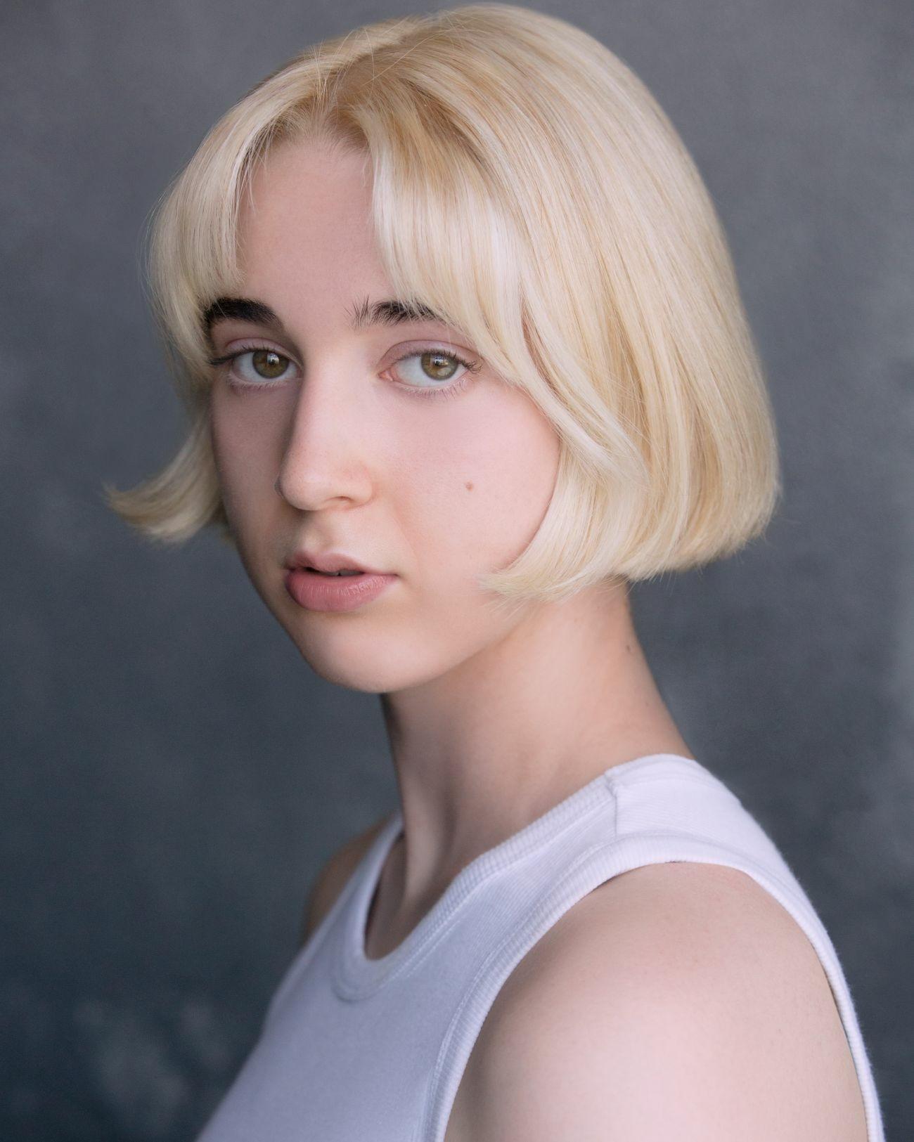 Maisie Ayres image