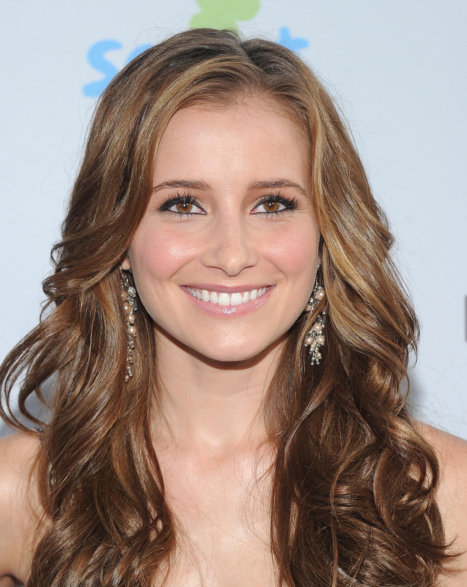 Candace Bailey image