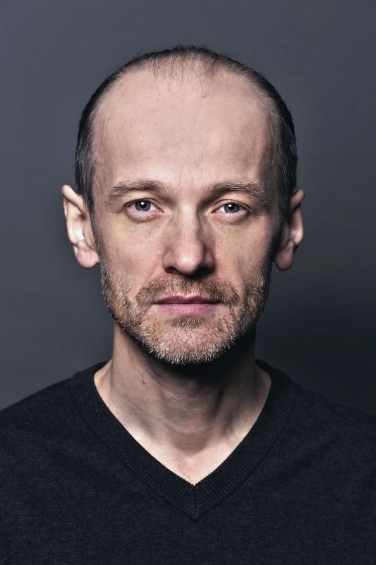 Robert Czebotar image