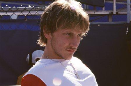 Max Walker image