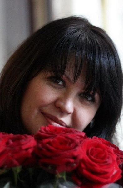 Elena Shulman image