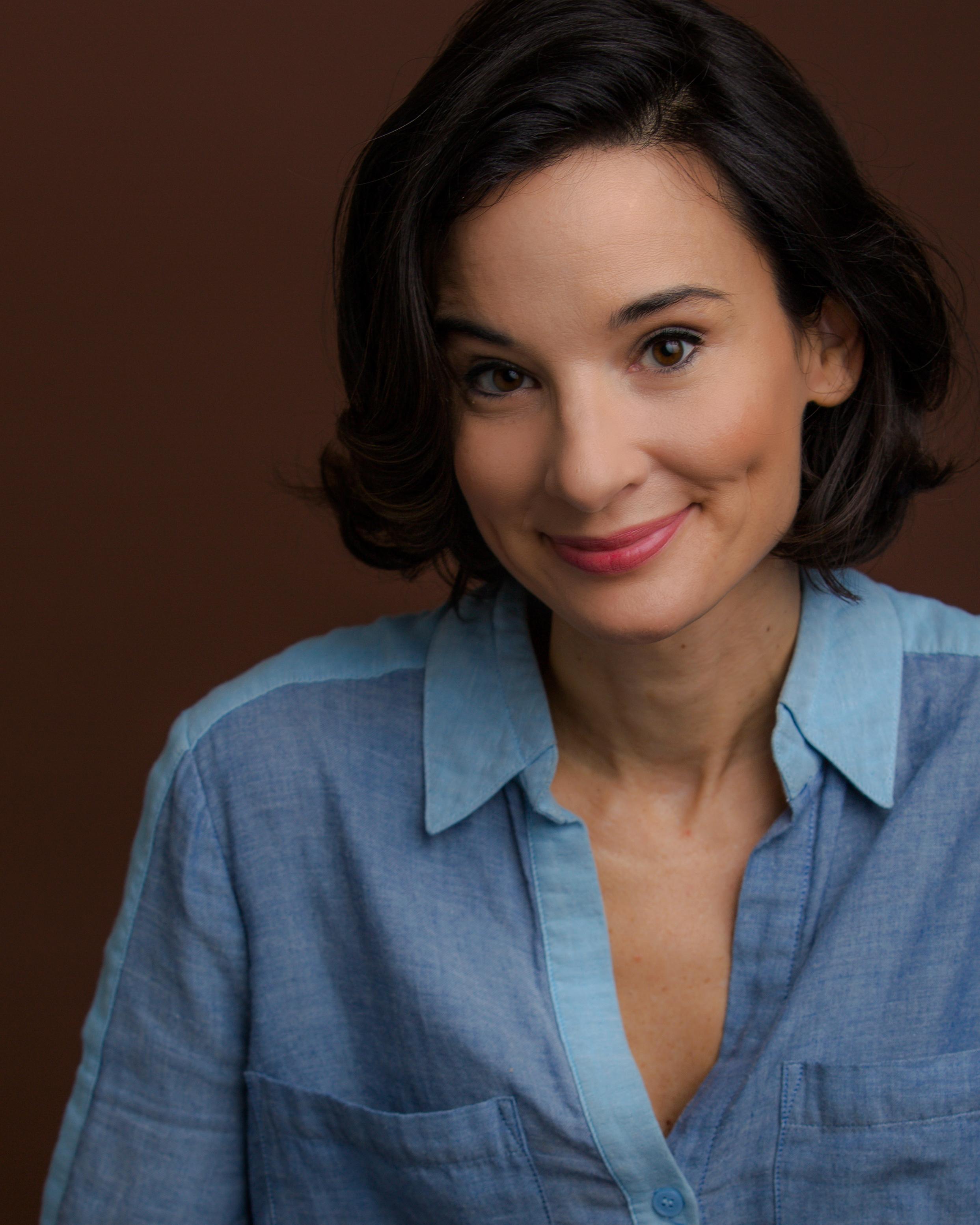 Alison Becker image