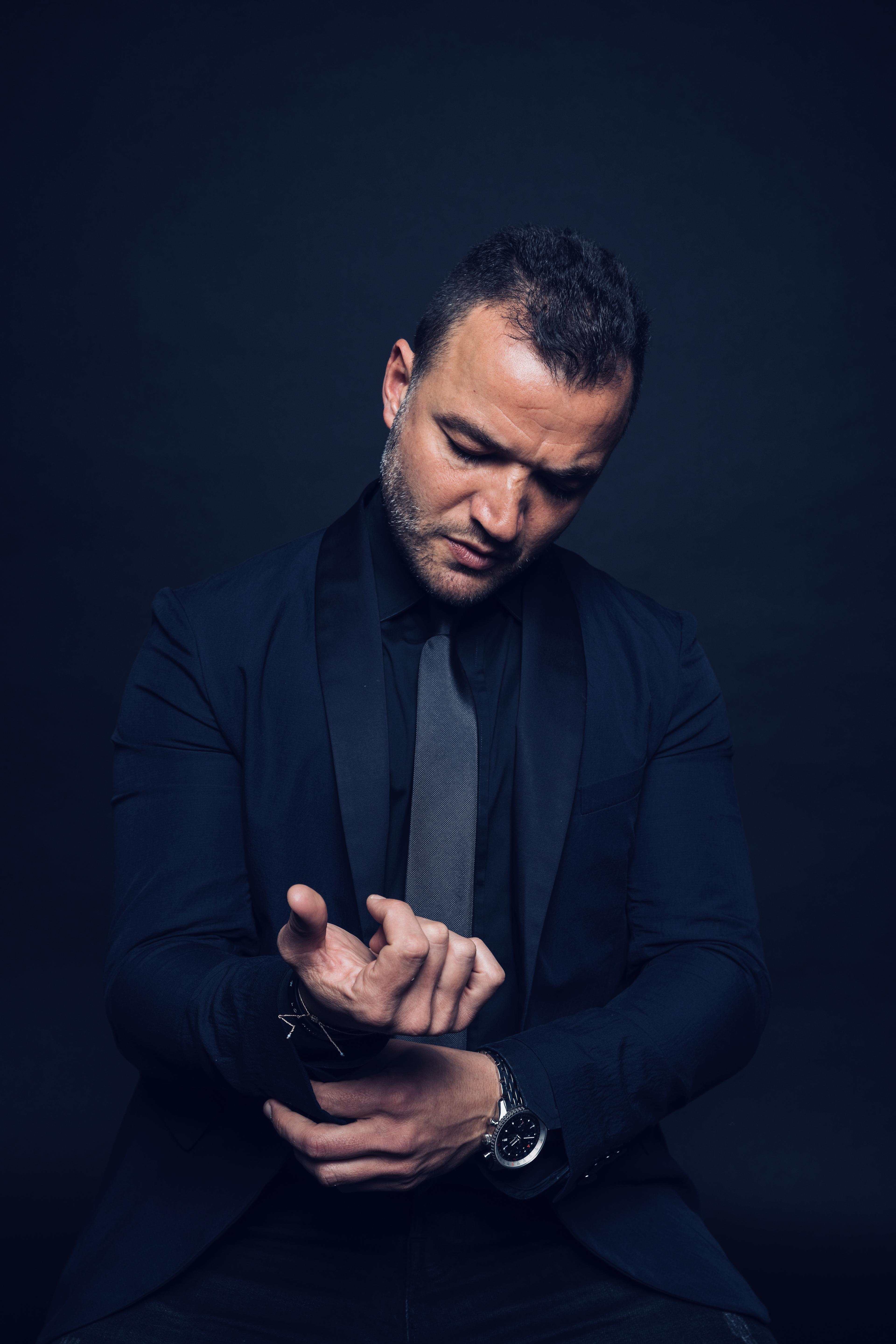 Nick E. Tarabay image