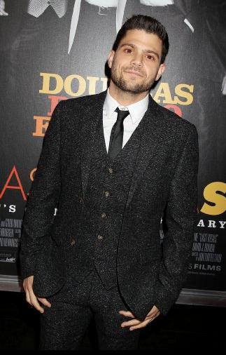 Jerry Ferrara image