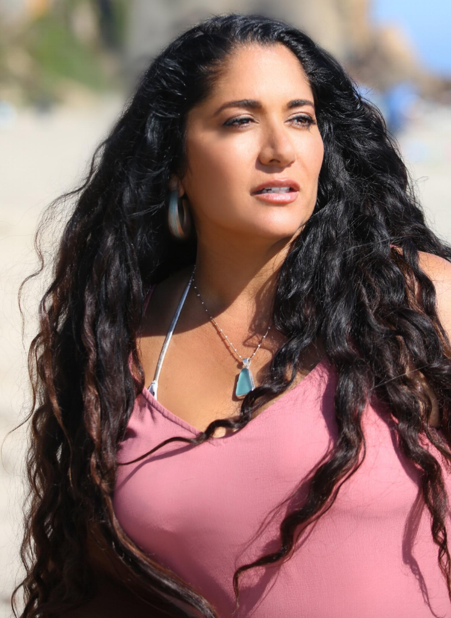 Yvonne Delarosa image