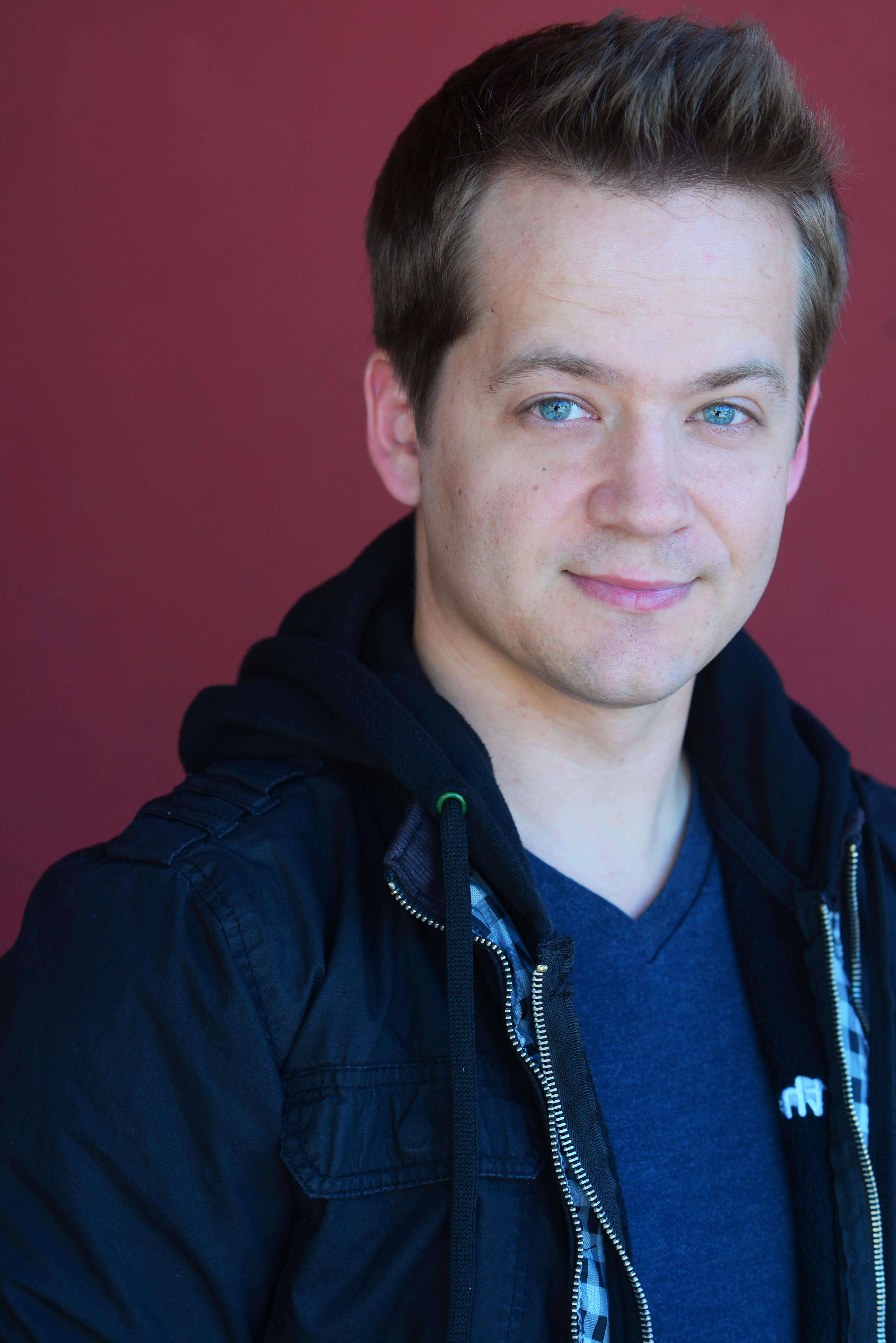 Jason Earles image