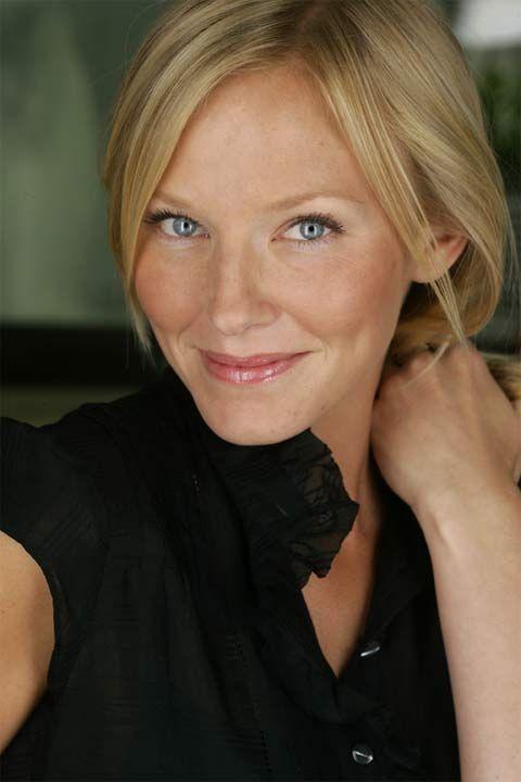 Kelli Giddish image