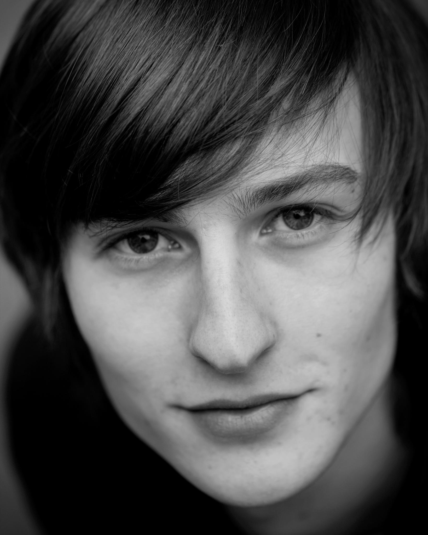 Elliott Tittensor image