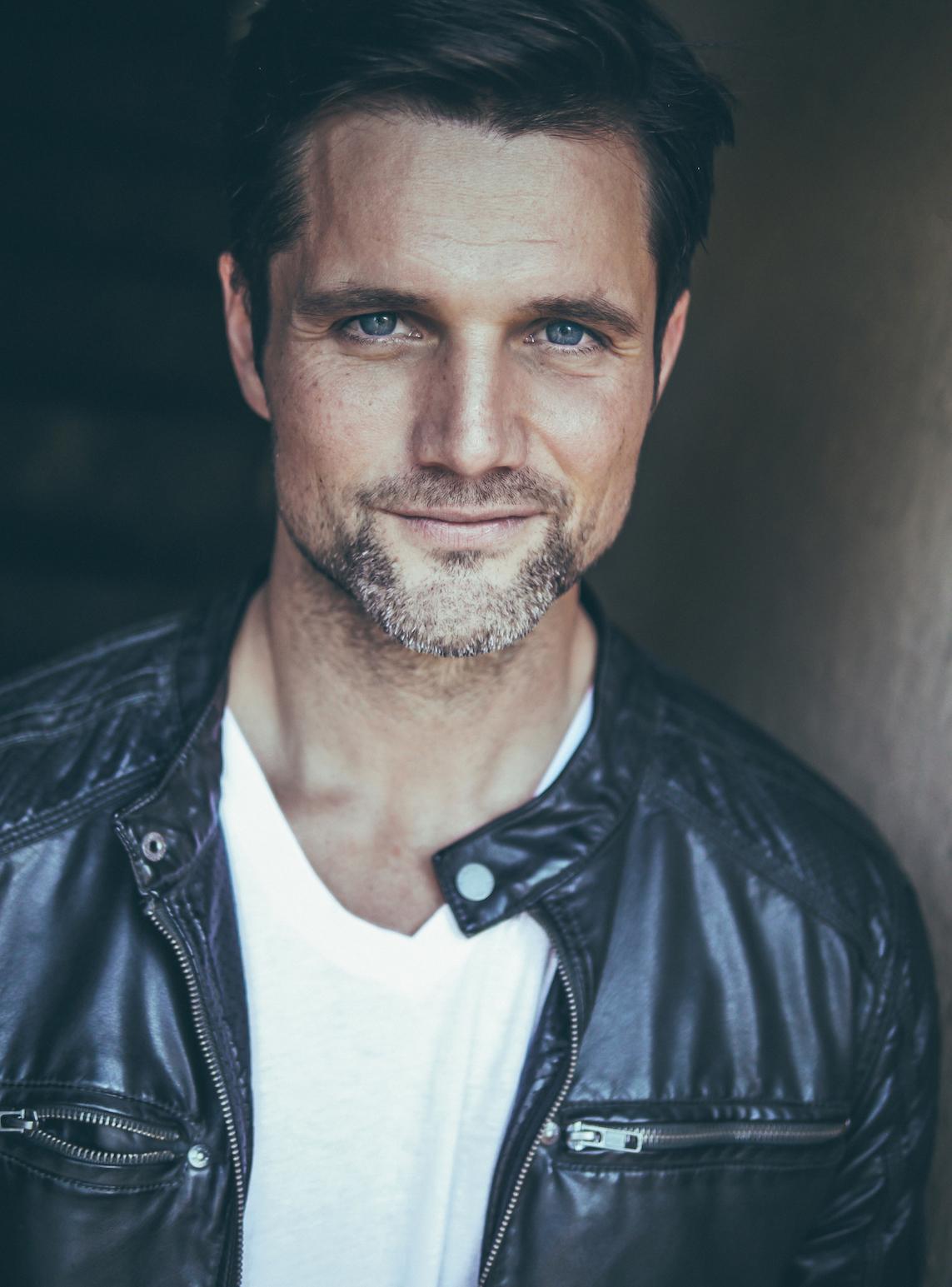 Jason Alan Smith image