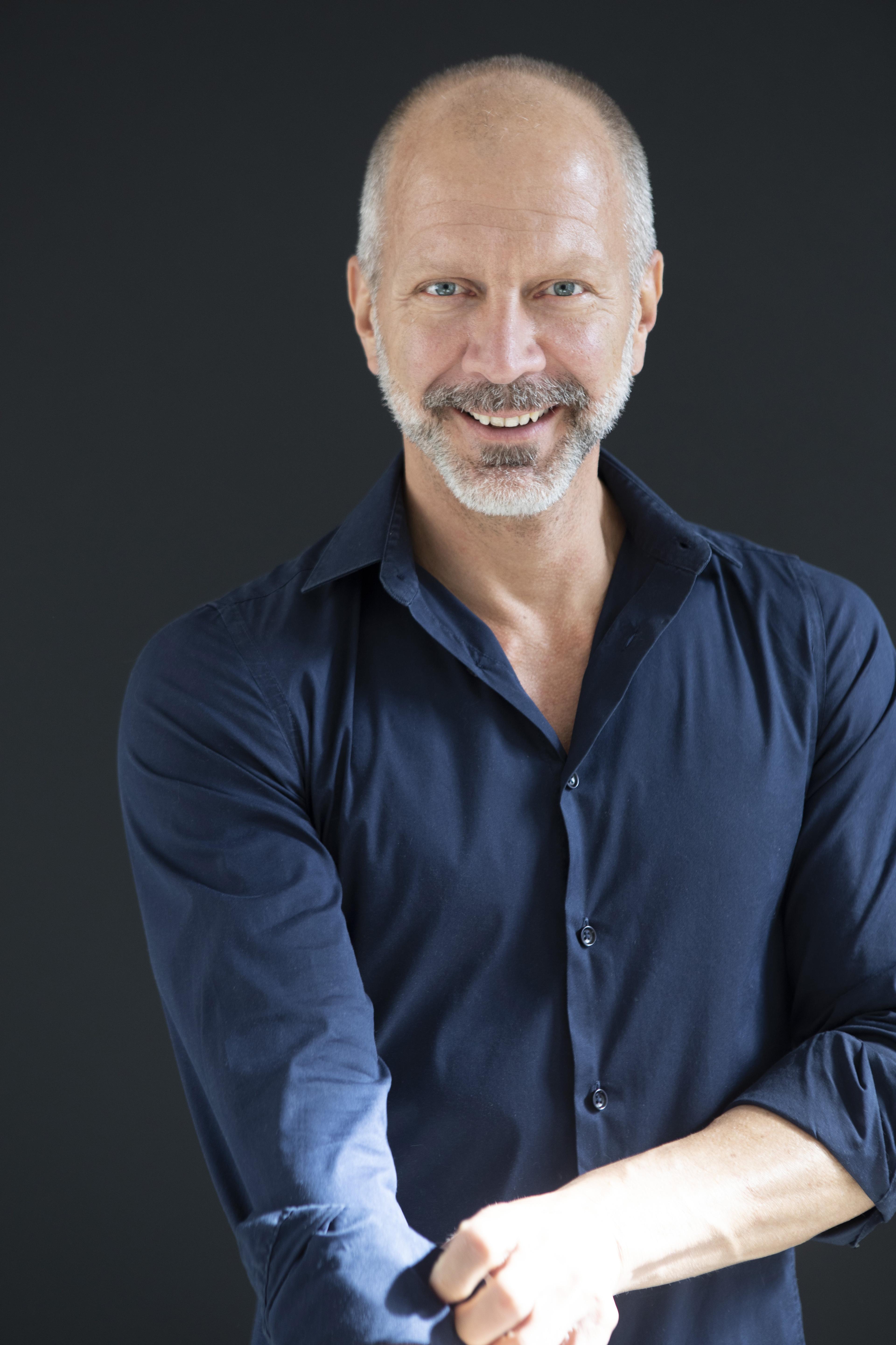 Simon Hatzl image