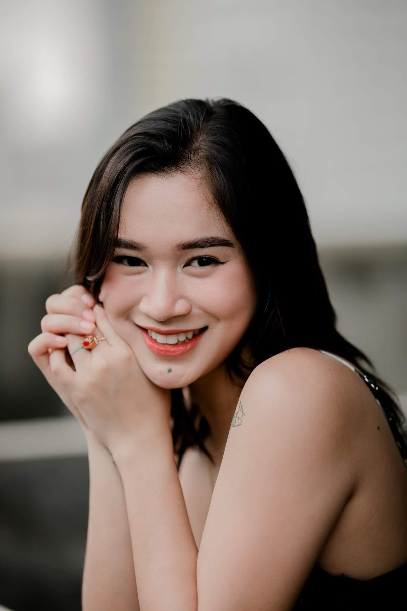 Candy Veloso image
