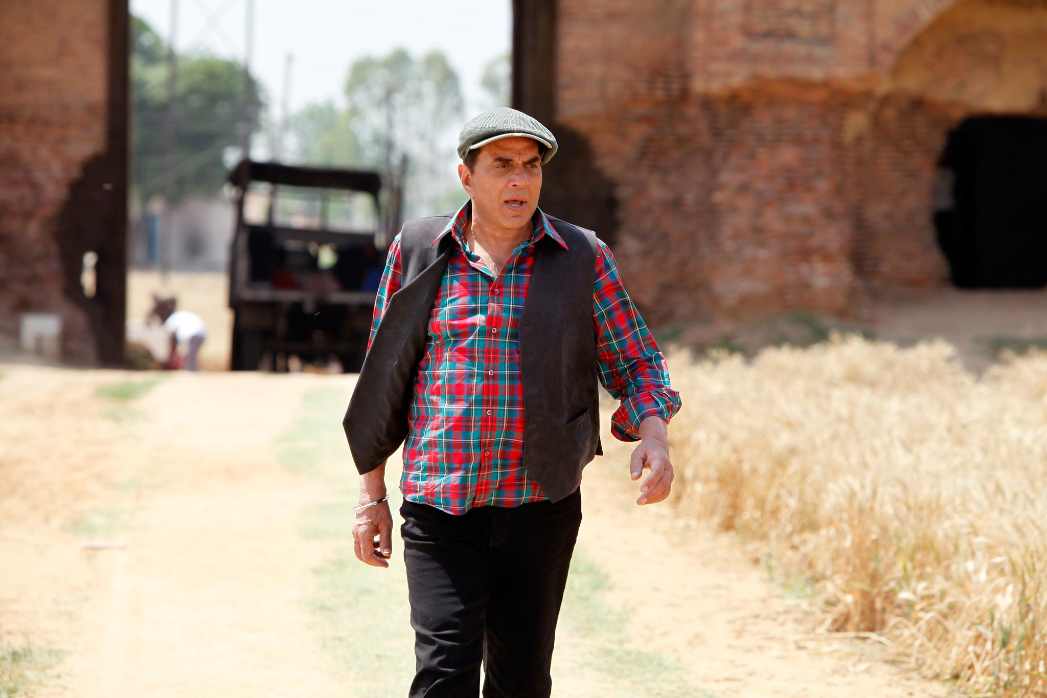 Dharmendra image