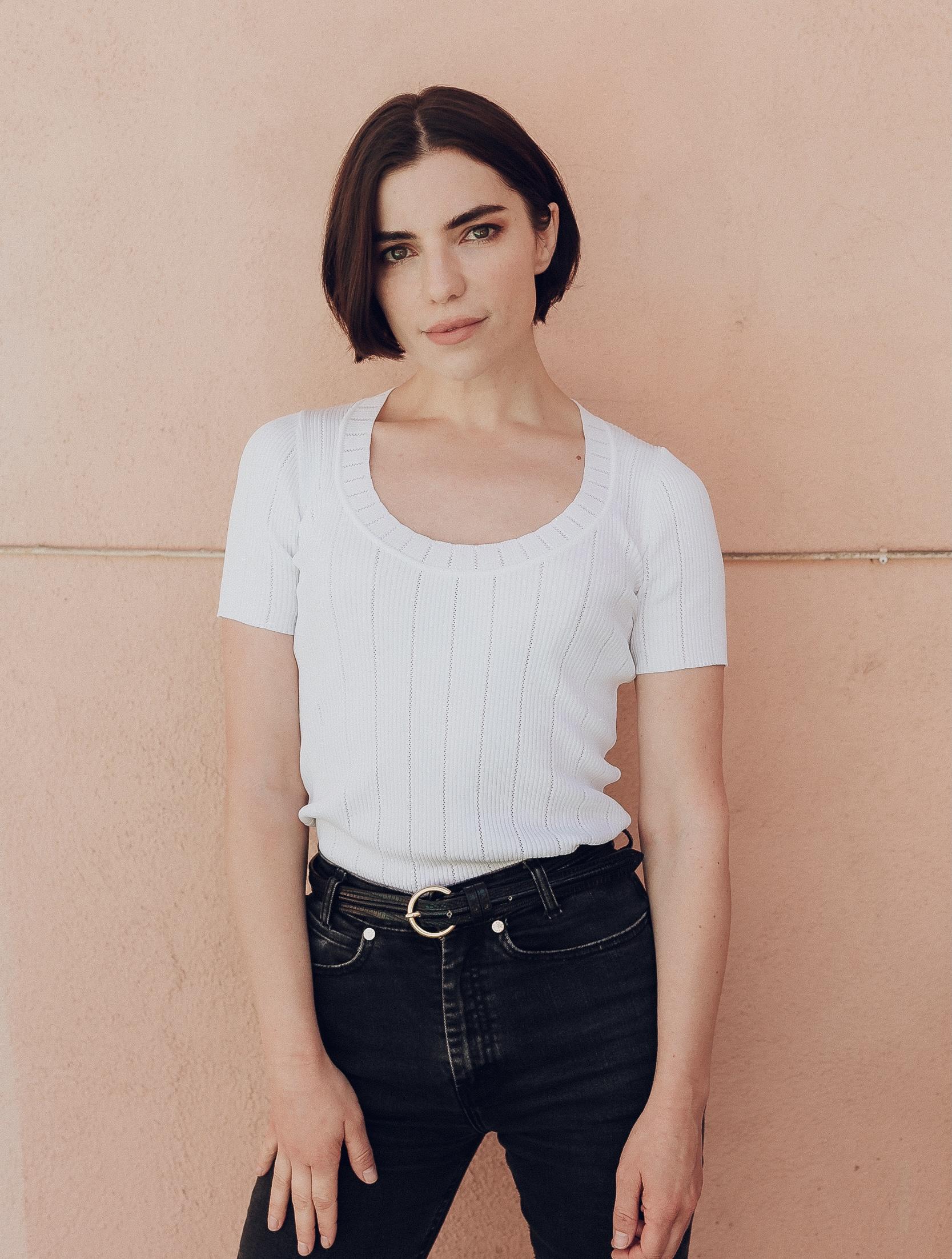 Angela Trimbur image