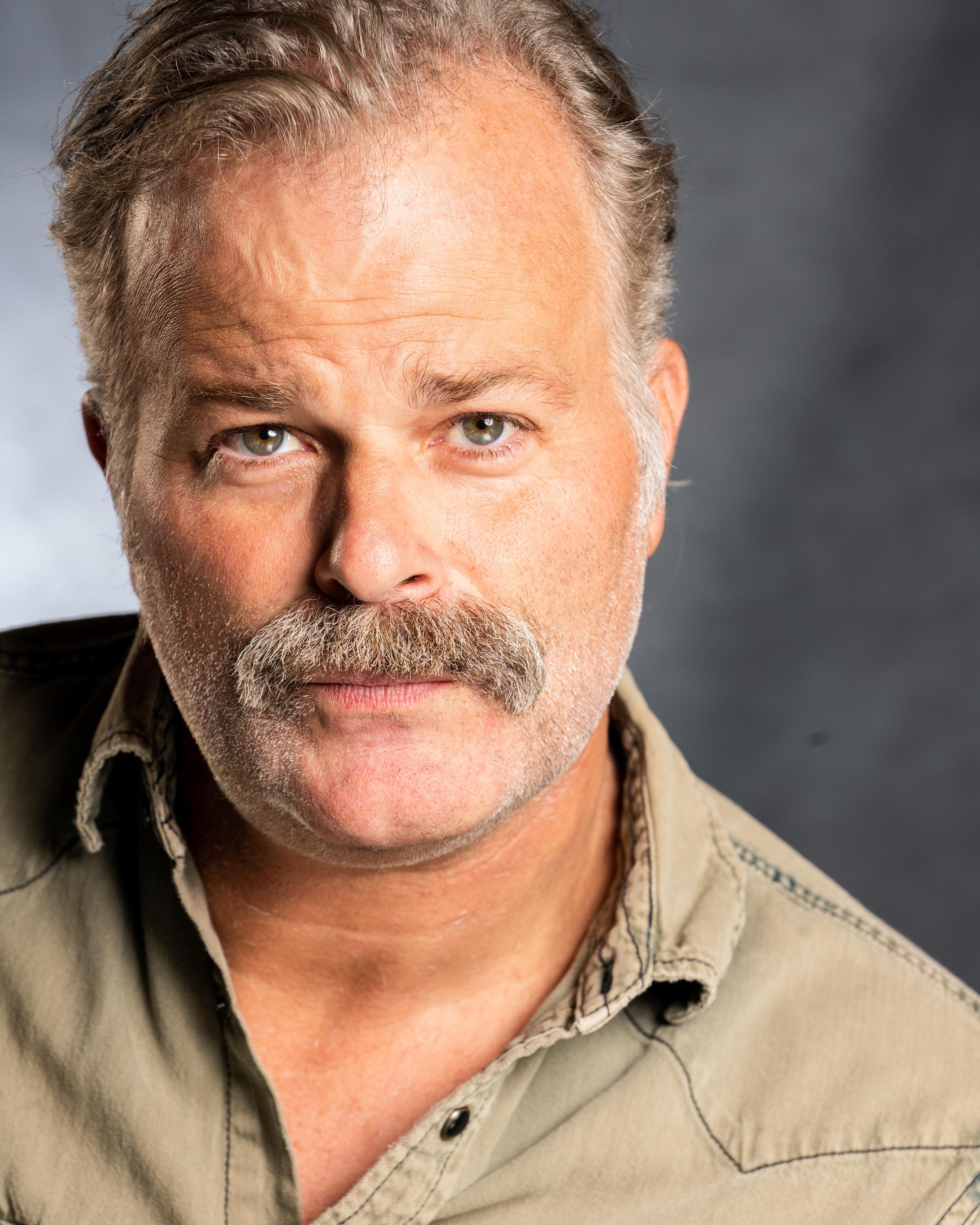 Frank Krueger image
