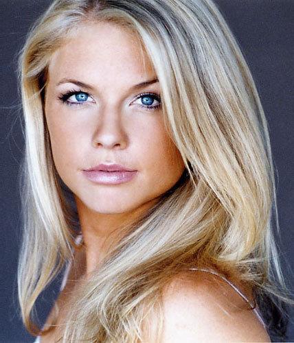 Michelle Pierce image
