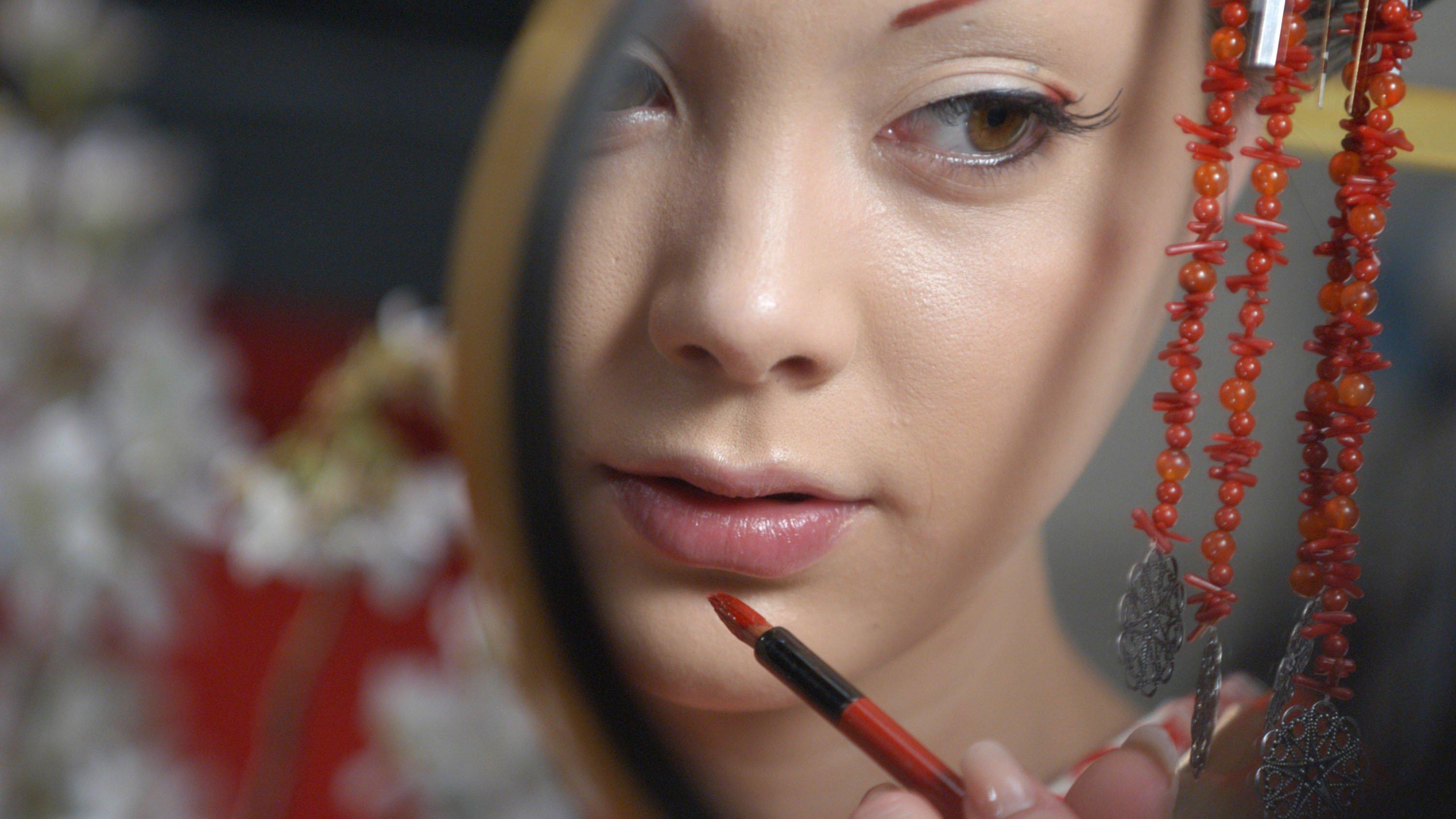 Anna Tsuchiya image