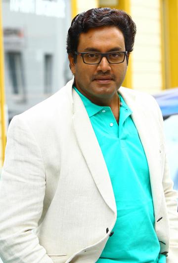 Suresh Krishna image