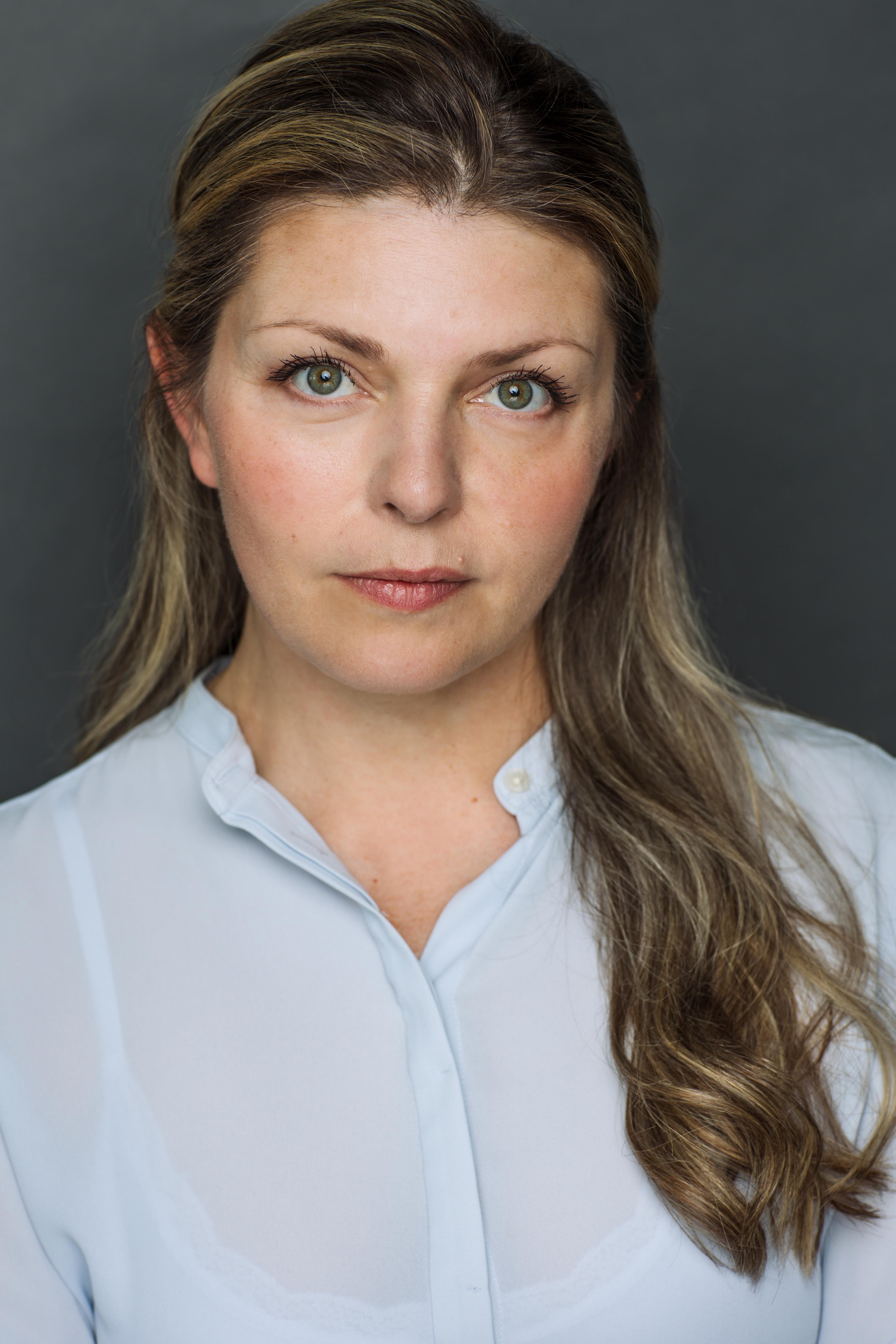 Rebecca Shoichet image