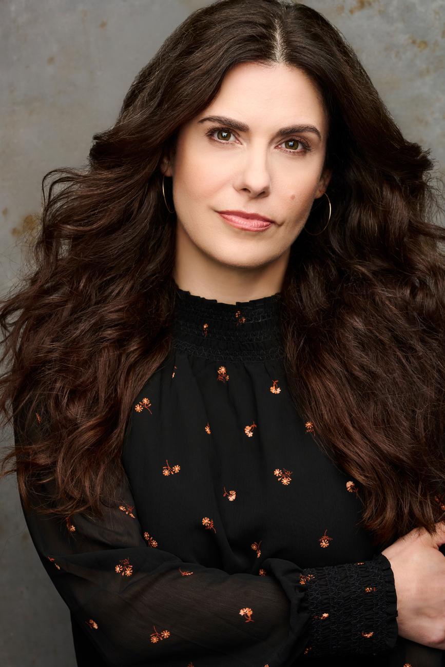 Victoria Floro image