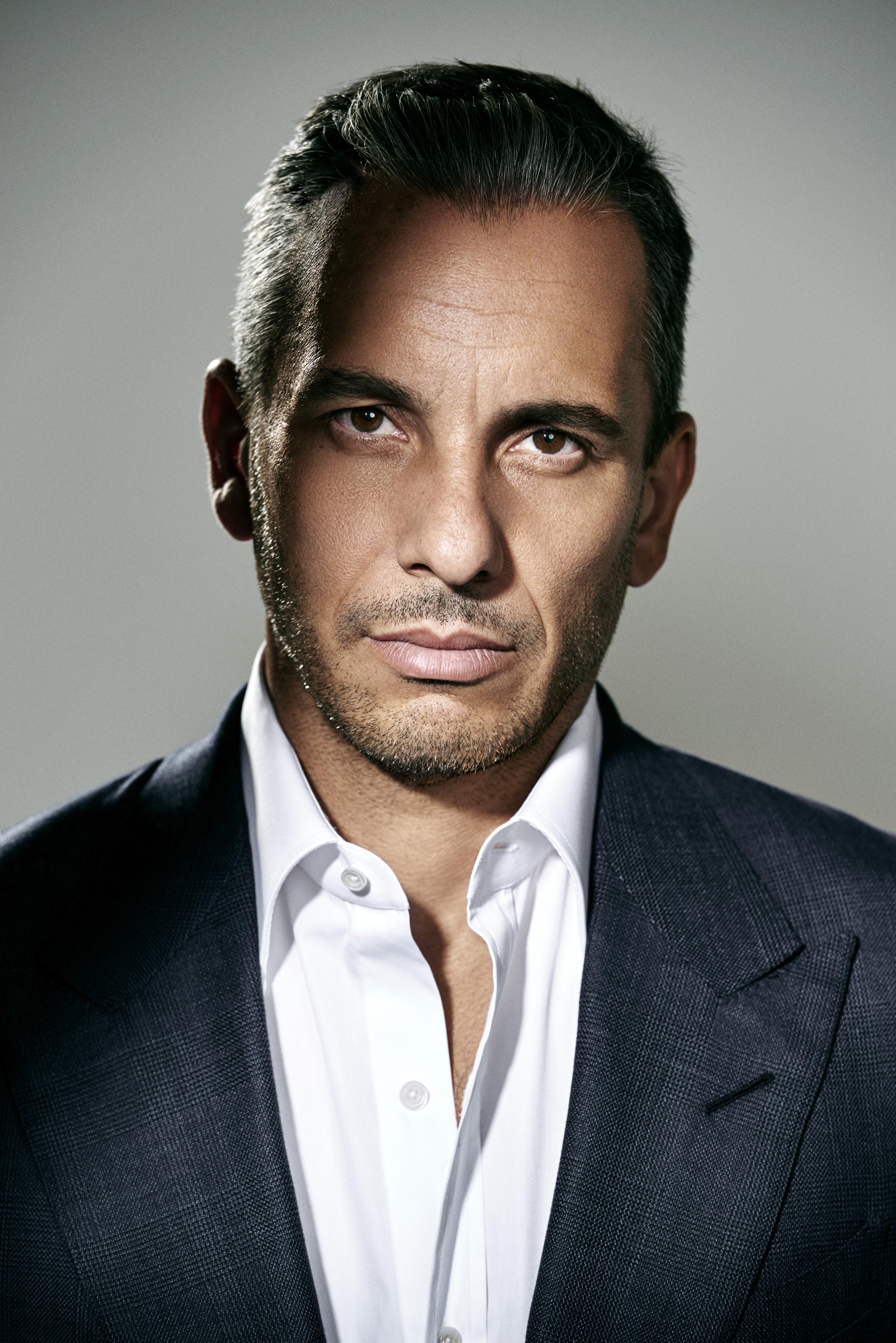 Sebastian Maniscalco image