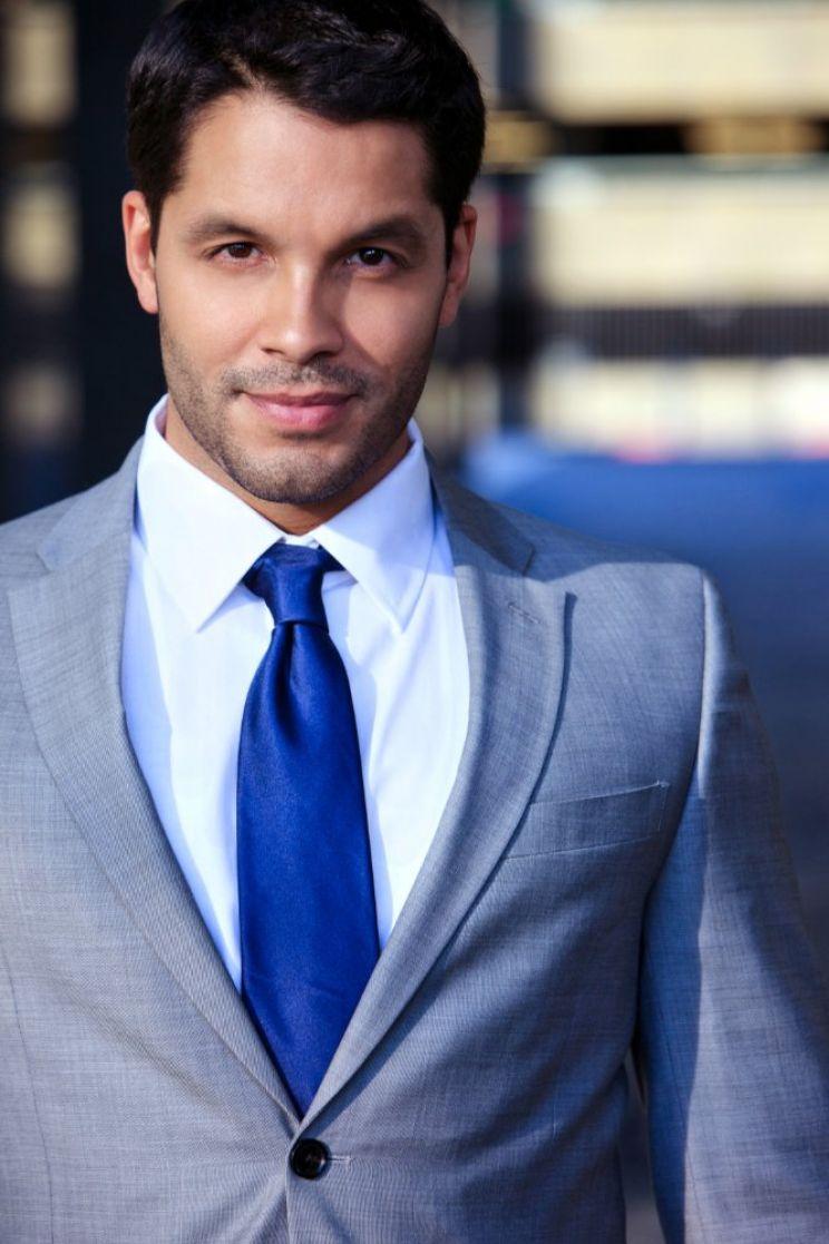 Rey Valentin image