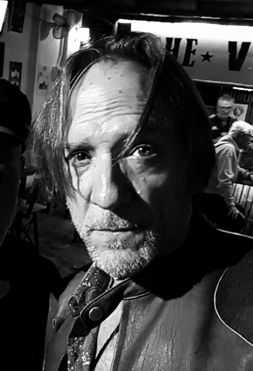 Joe Cummings image