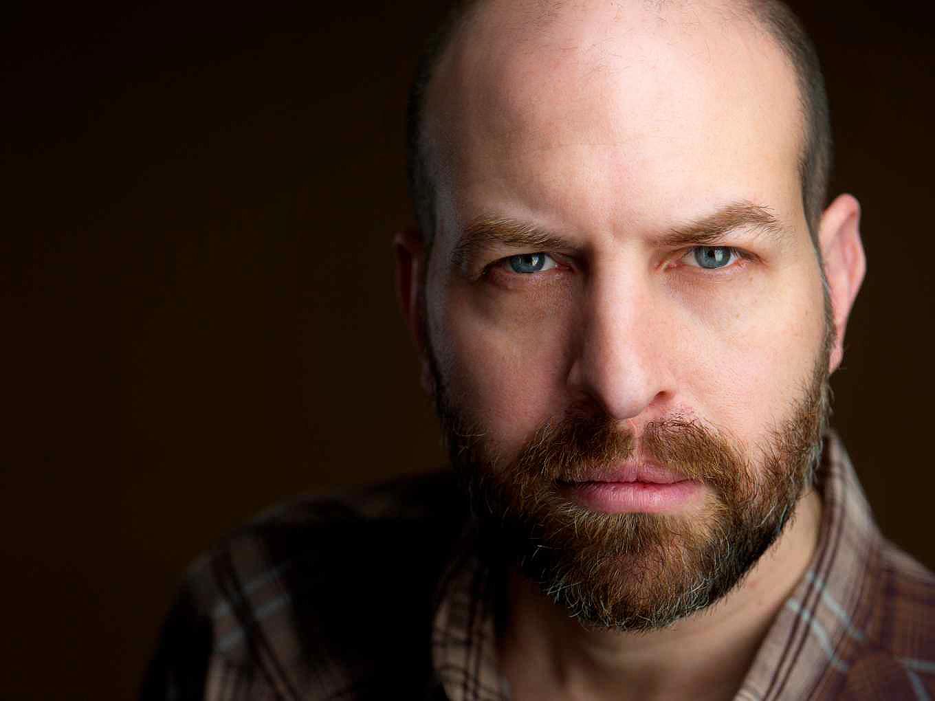 Gregory Konow image