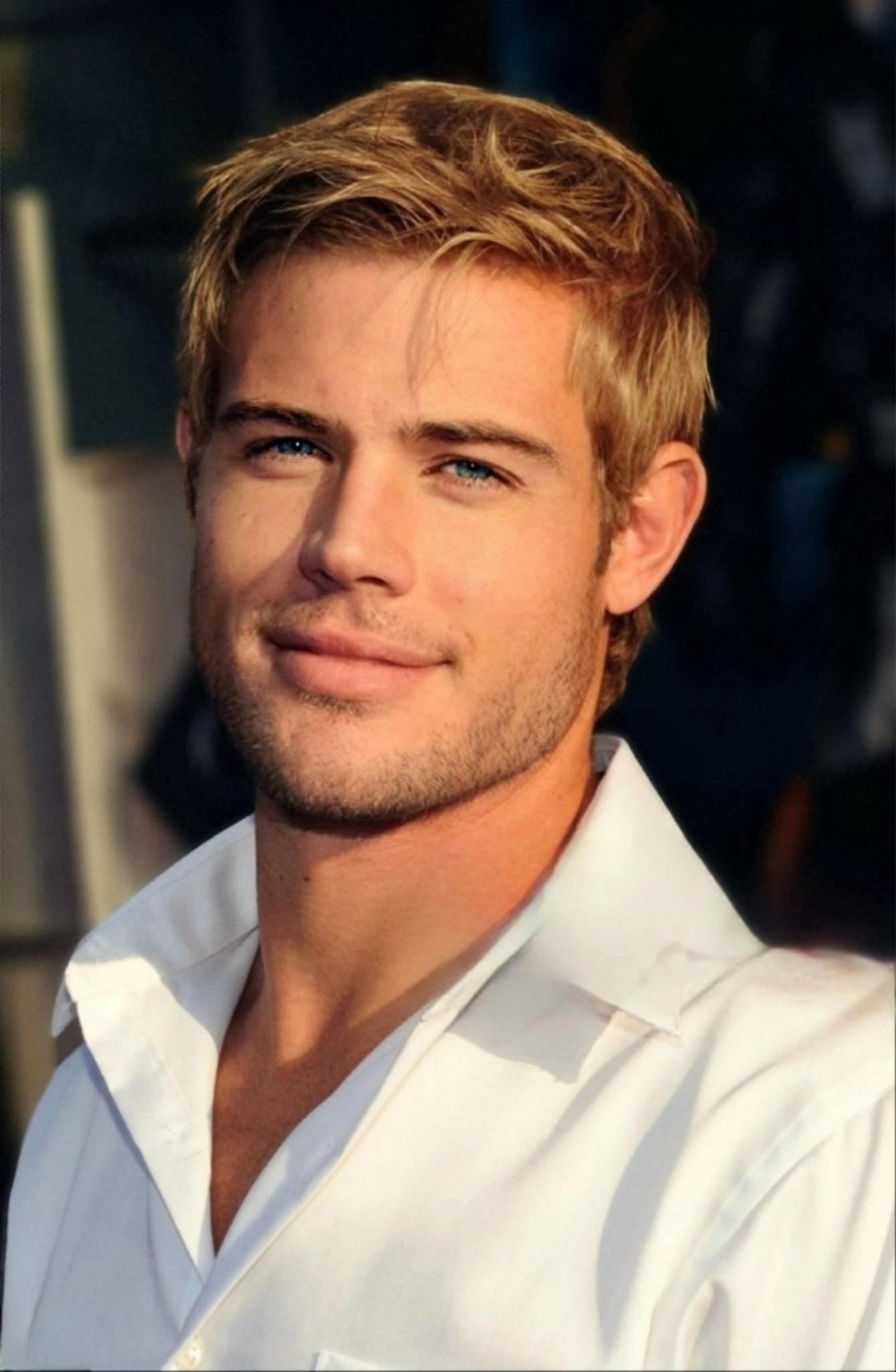 Trevor Donovan image